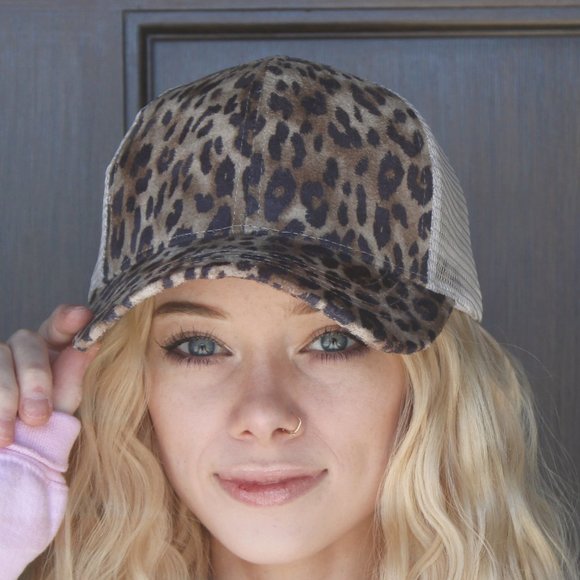 CC® Brand Leopard Baseball Ponytail Cap - Picture 1 of 3